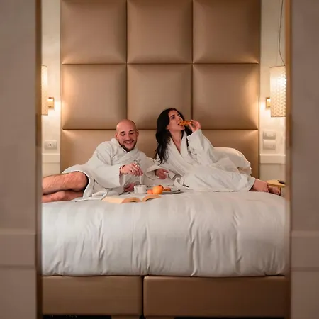 Ponte Vecchio Suites&Spa-2